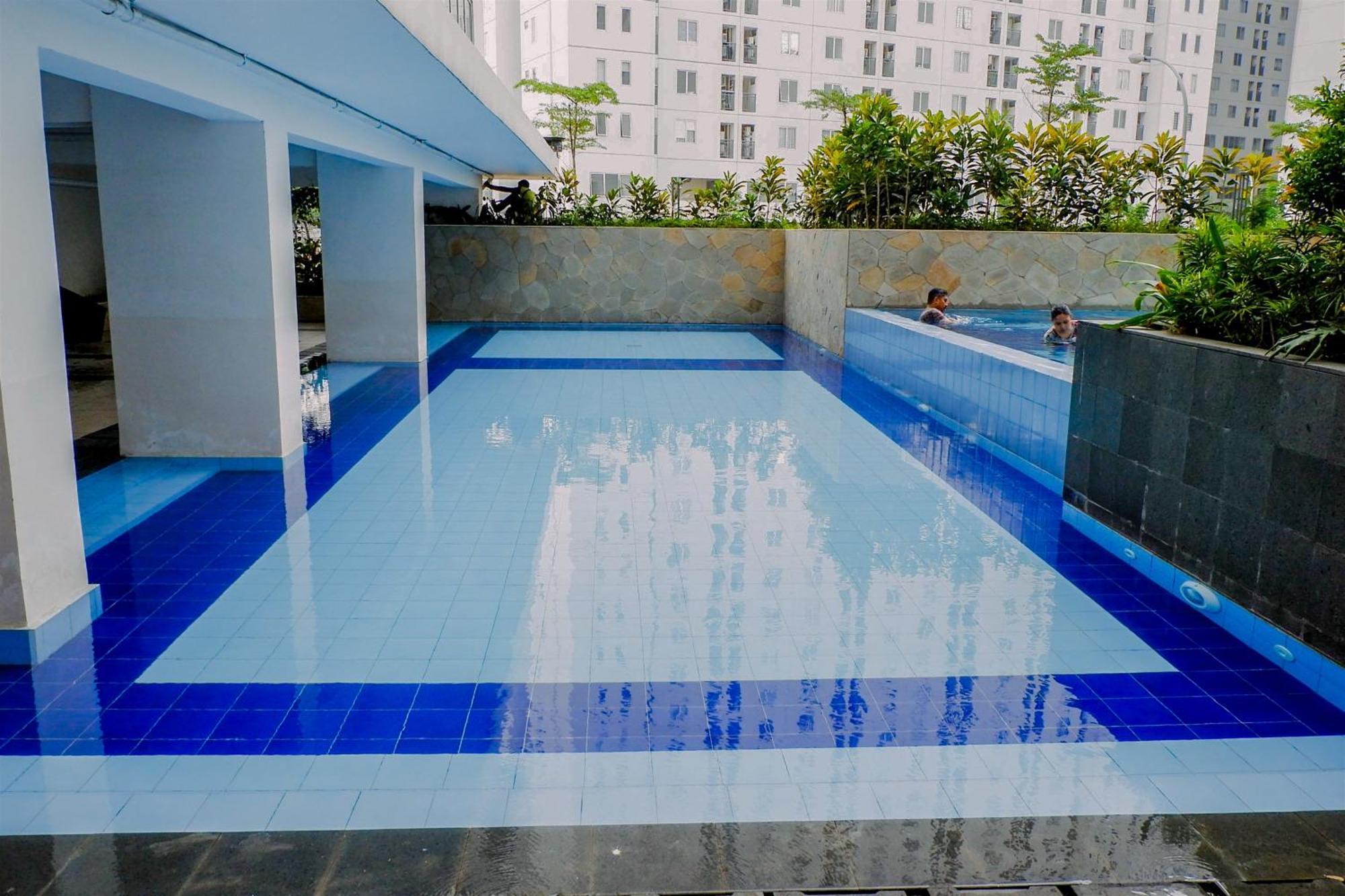 Apartment Comfort And Restful 2br At Bassura By Travelio
